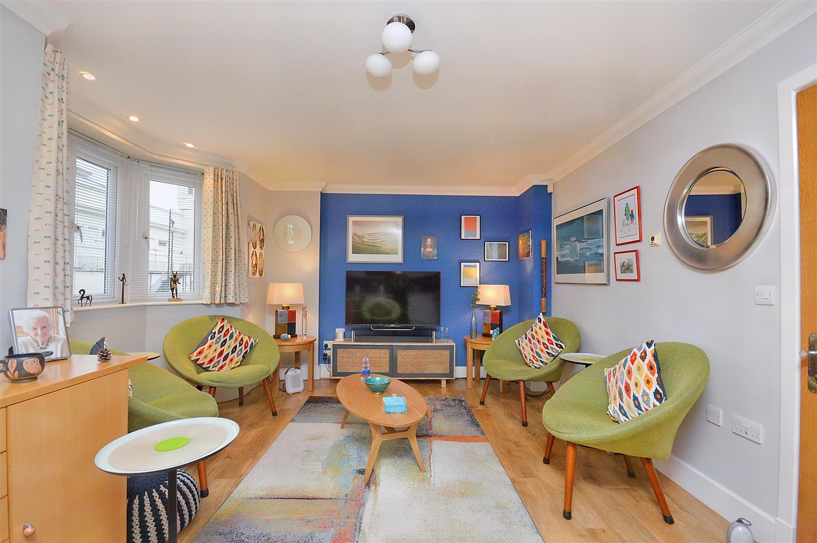 Property Details for Compton Street Eastbourne BN21 4AP Town